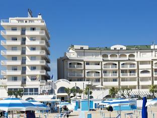 yes hotel touring