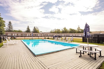 canadas best value inn and suites charlottetown