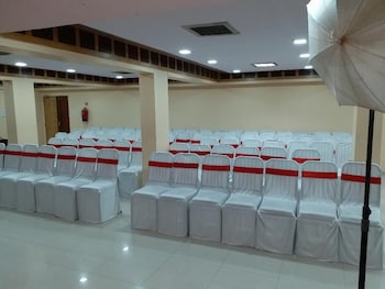 hotel three star pvt ltd