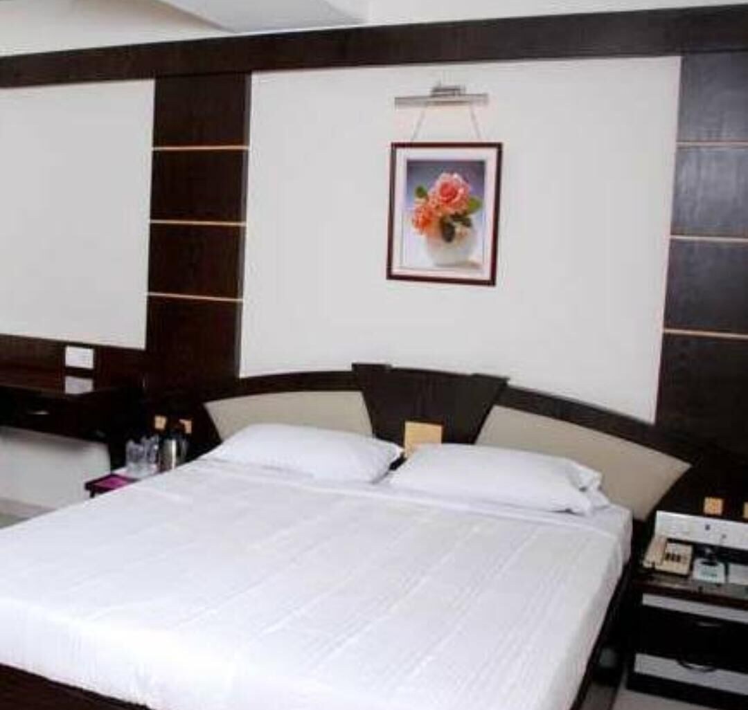 hotel three star pvt ltd
