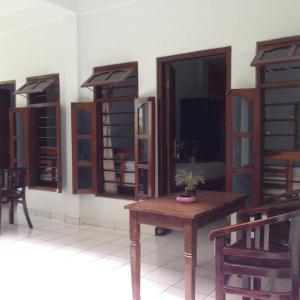 Hotel Dupa,Buleleng>>Bali,1 star