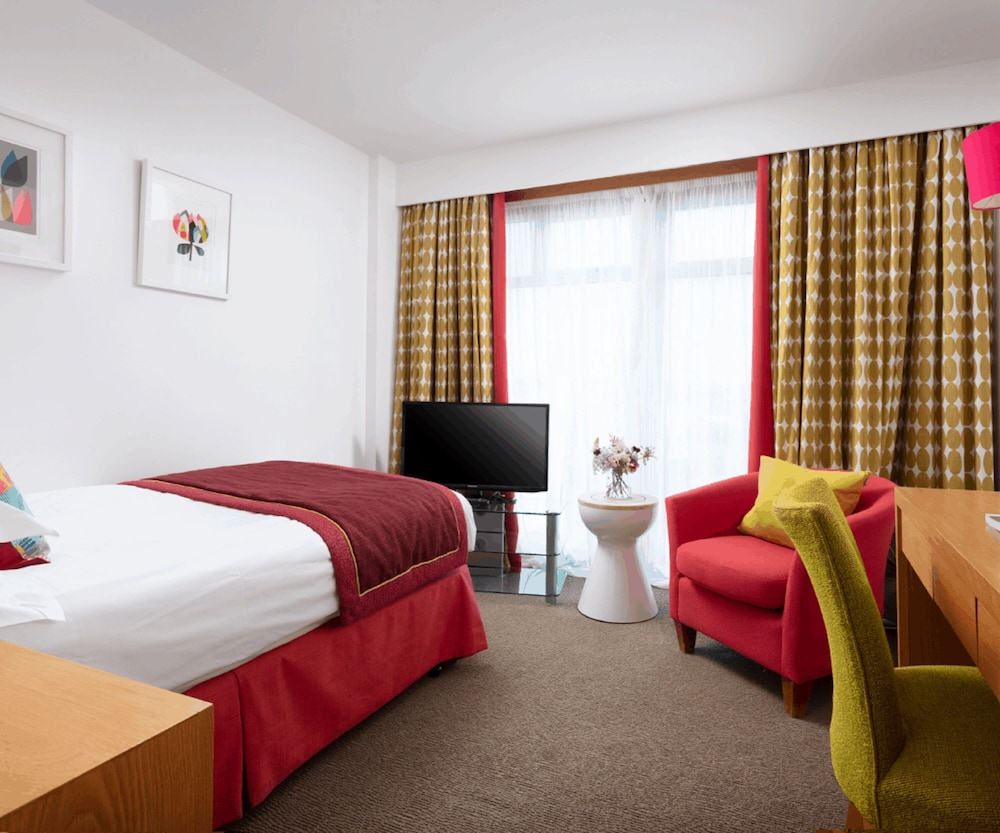 Bedruthan Hotel And Spa,Cornwall>>Charlestown,4 star