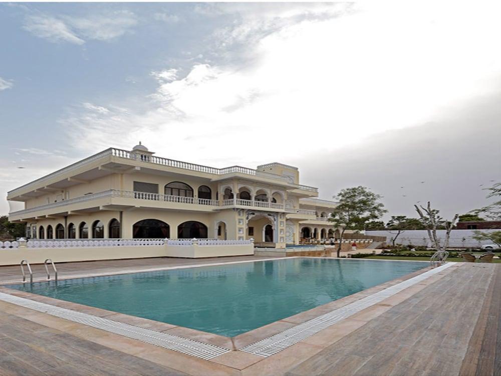 talai bagh palace