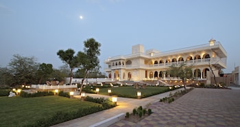 talai bagh palace