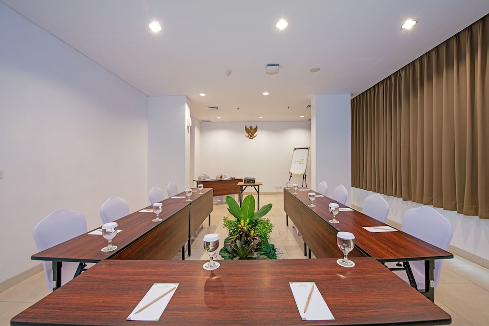 whiz prime hotel balikpapan