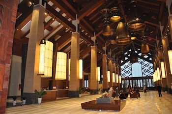 crowne plaza danang by ihg