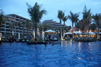 crowne plaza danang by ihg