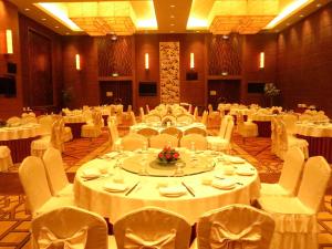 crowne plaza danang by ihg