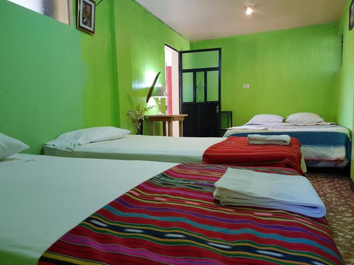 hotel panajachel los angeles