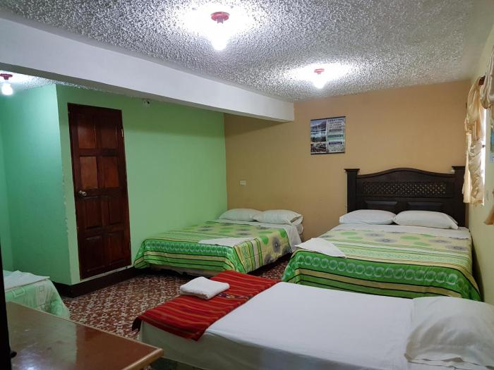 hotel panajachel los angeles