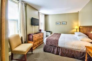 queens inn at stratford