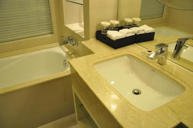 jinjiang metropolo hotel classiq ymca