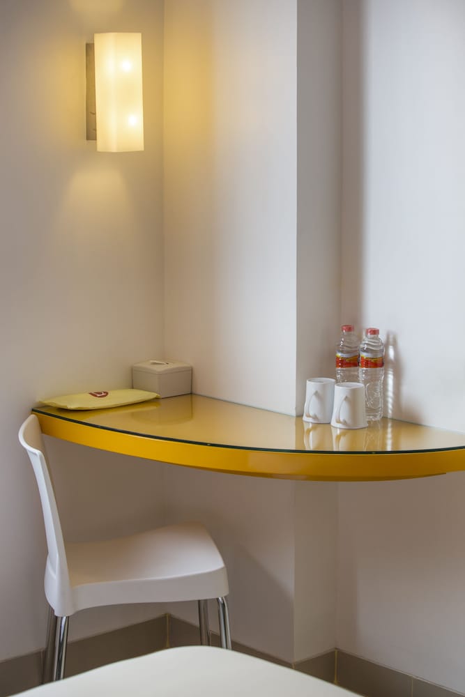 amaris hertasning makassar