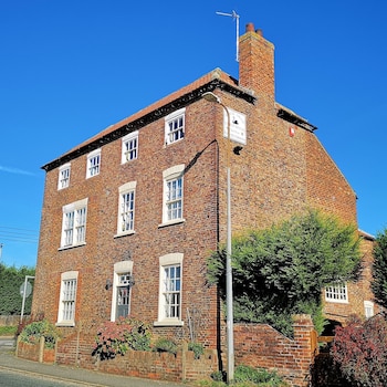 Black Swan Guest House,Gainsborough>>East Midlands,4 star