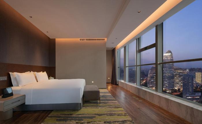 holiday inn beijing focus square by ihg