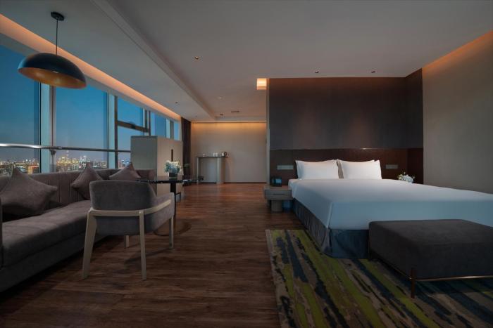 holiday inn beijing focus square by ihg