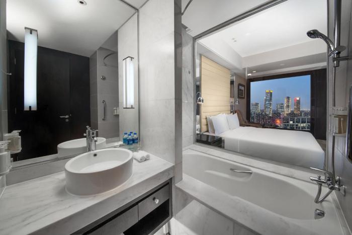 holiday inn beijing focus square by ihg