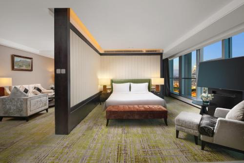 holiday inn beijing focus square by ihg