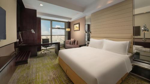 holiday inn beijing focus square by ihg
