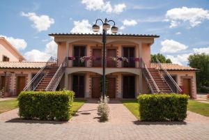 Villaggio Le Querce,Sorano>>Grosseto,4 star