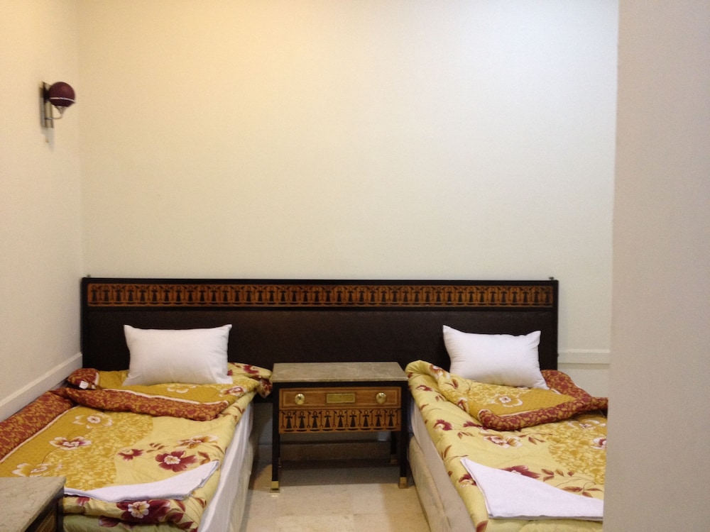 one season hostel