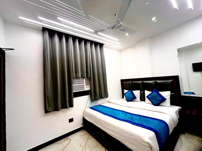 hotel delhi empire dx