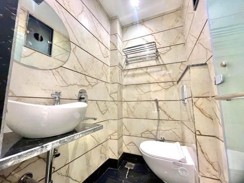 hotel delhi empire dx