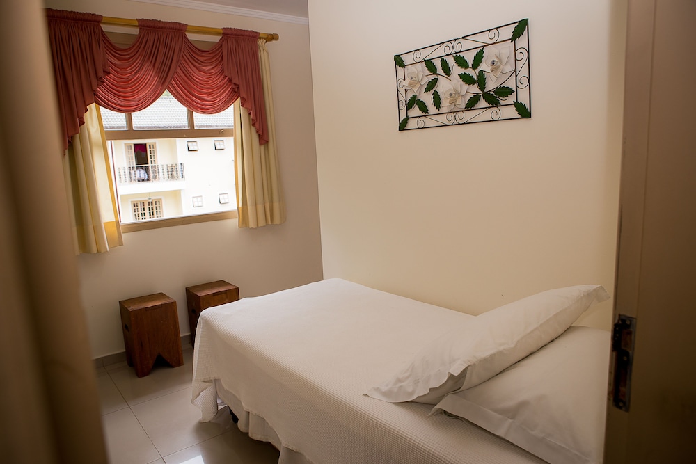 hotel rio penedo