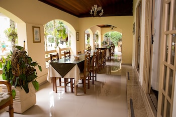 hotel rio penedo