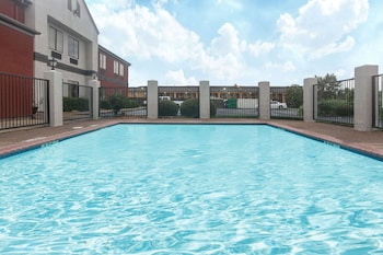 Super 8 By Wyndham Southaven,Horn Lake>>Desoto County,2 star