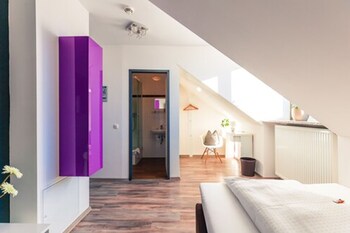 hotel arooma