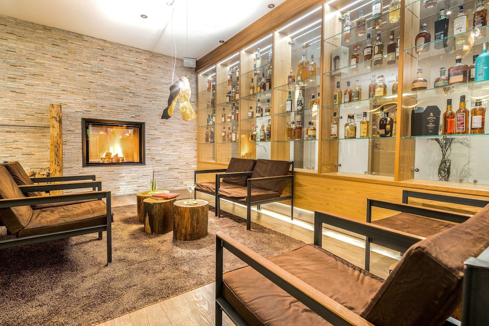 best western plus io hotel