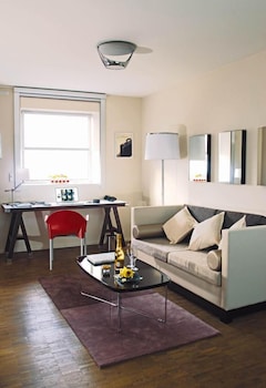 standing hotel suites by actisource