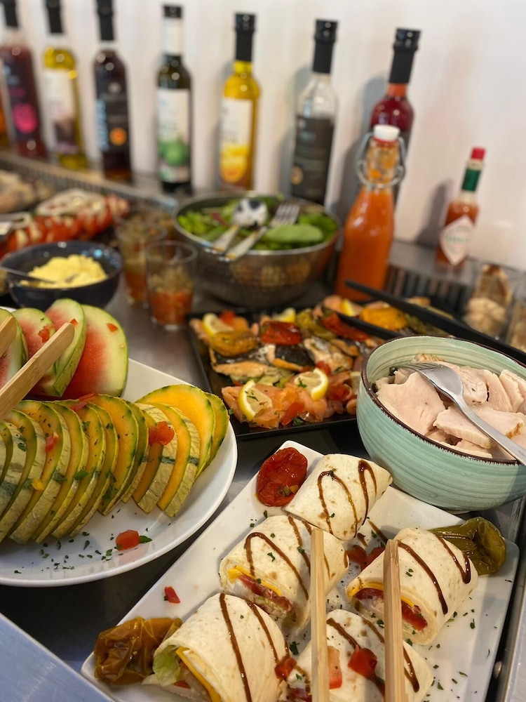 standing hotel suites by actisource