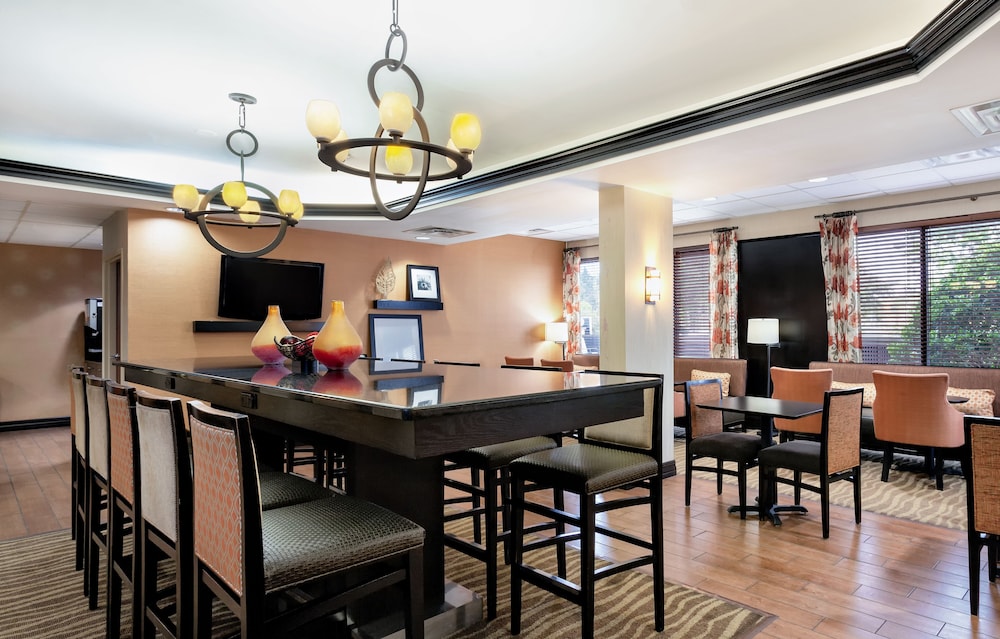 hampton inn spring hill