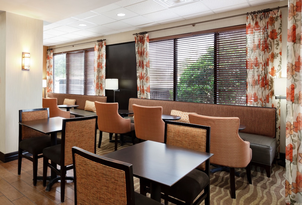 hampton inn spring hill