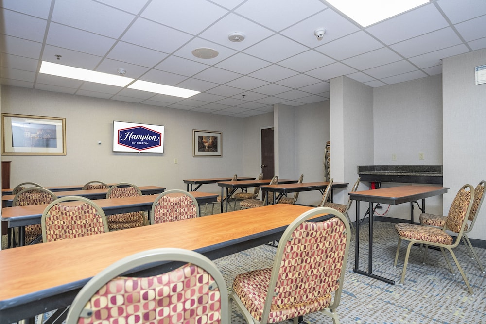 hampton inn spring hill