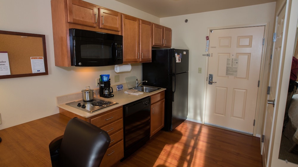 candlewood suites springfield by ihg