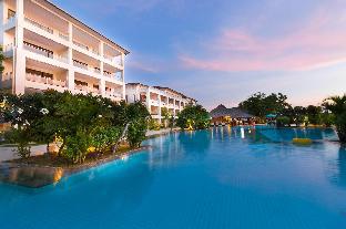 peninsula bay resort