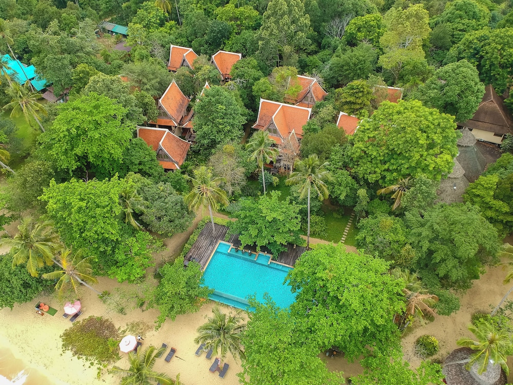 chivapuri beach resort