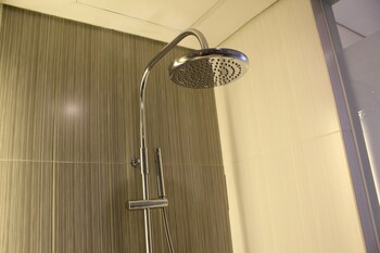 derain hotel bandung