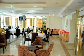 zola international hotel