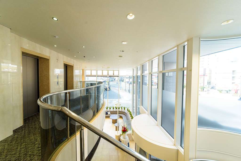 surestay plus hotel by best western shin osaka