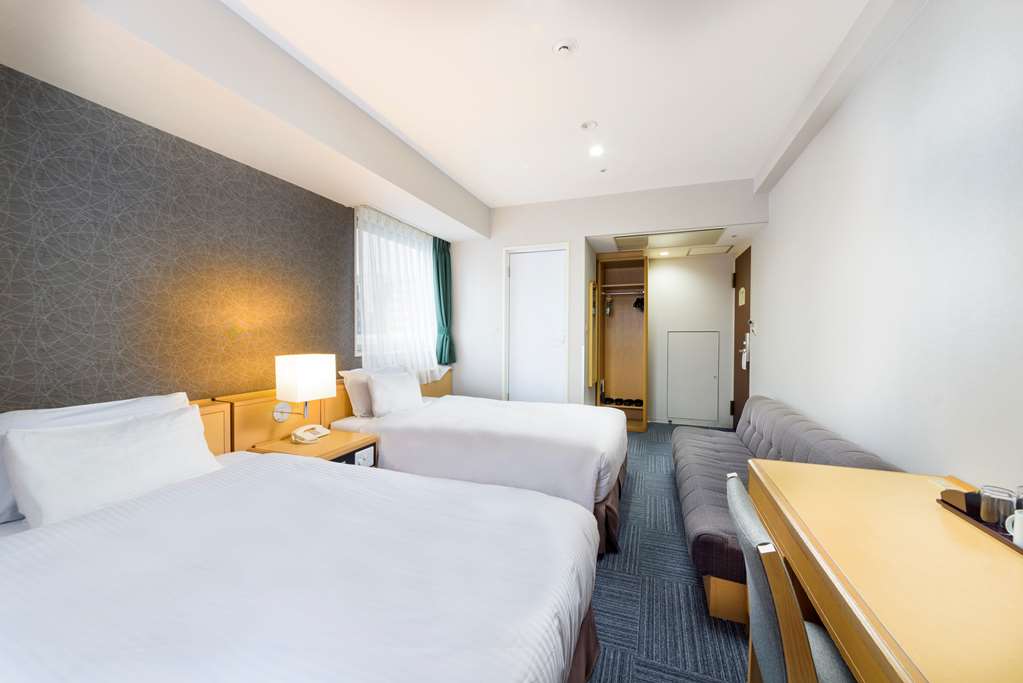 surestay plus hotel by best western shin osaka