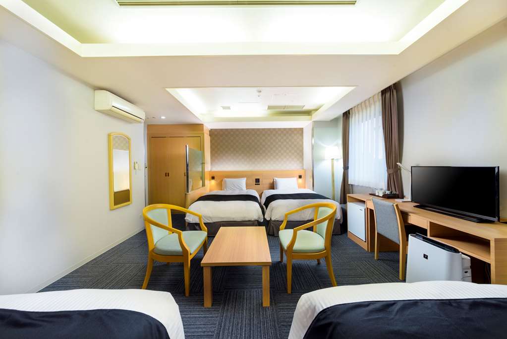 surestay plus hotel by best western shin osaka