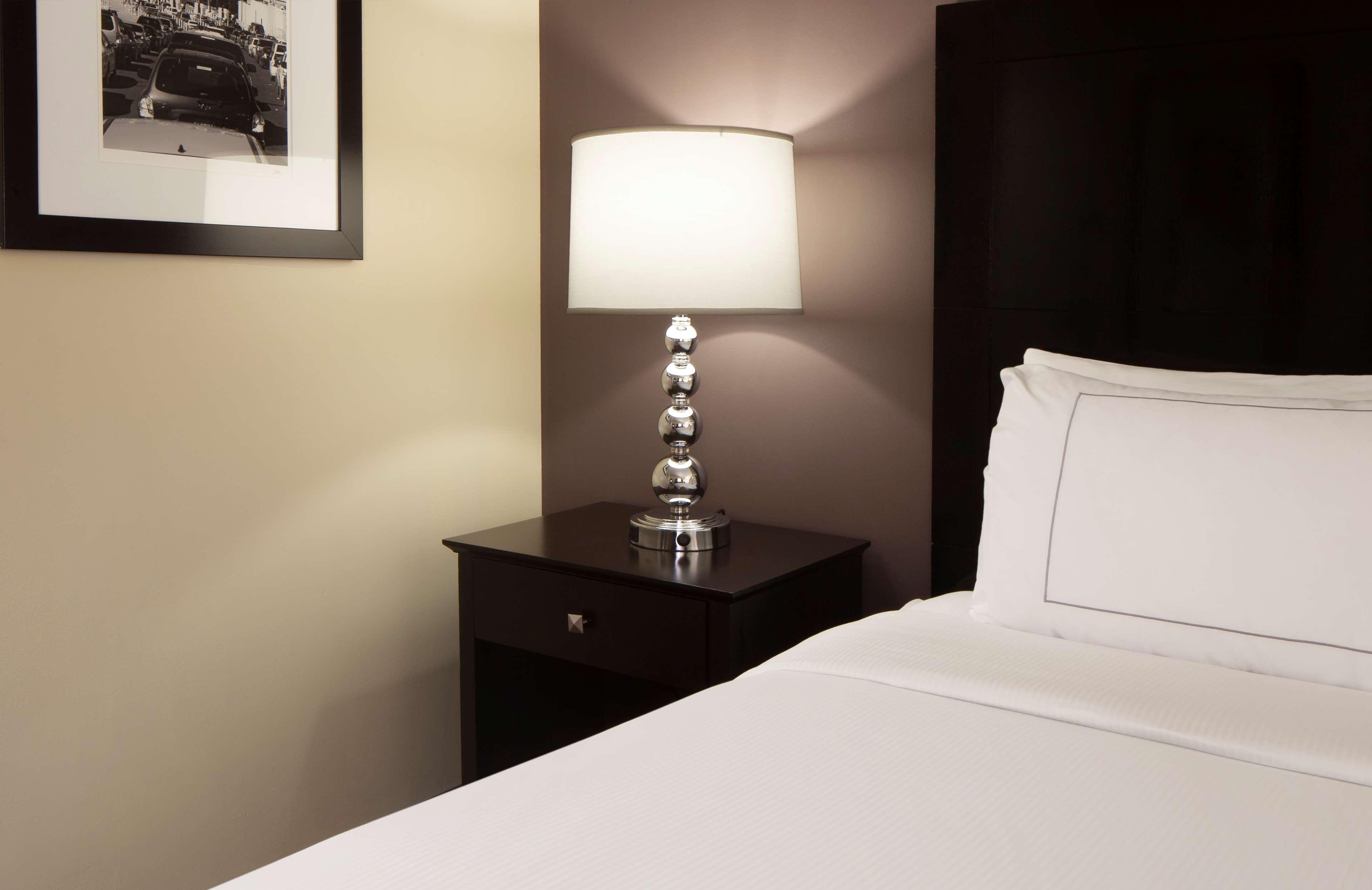 doubletree by hilton el paso downtown
