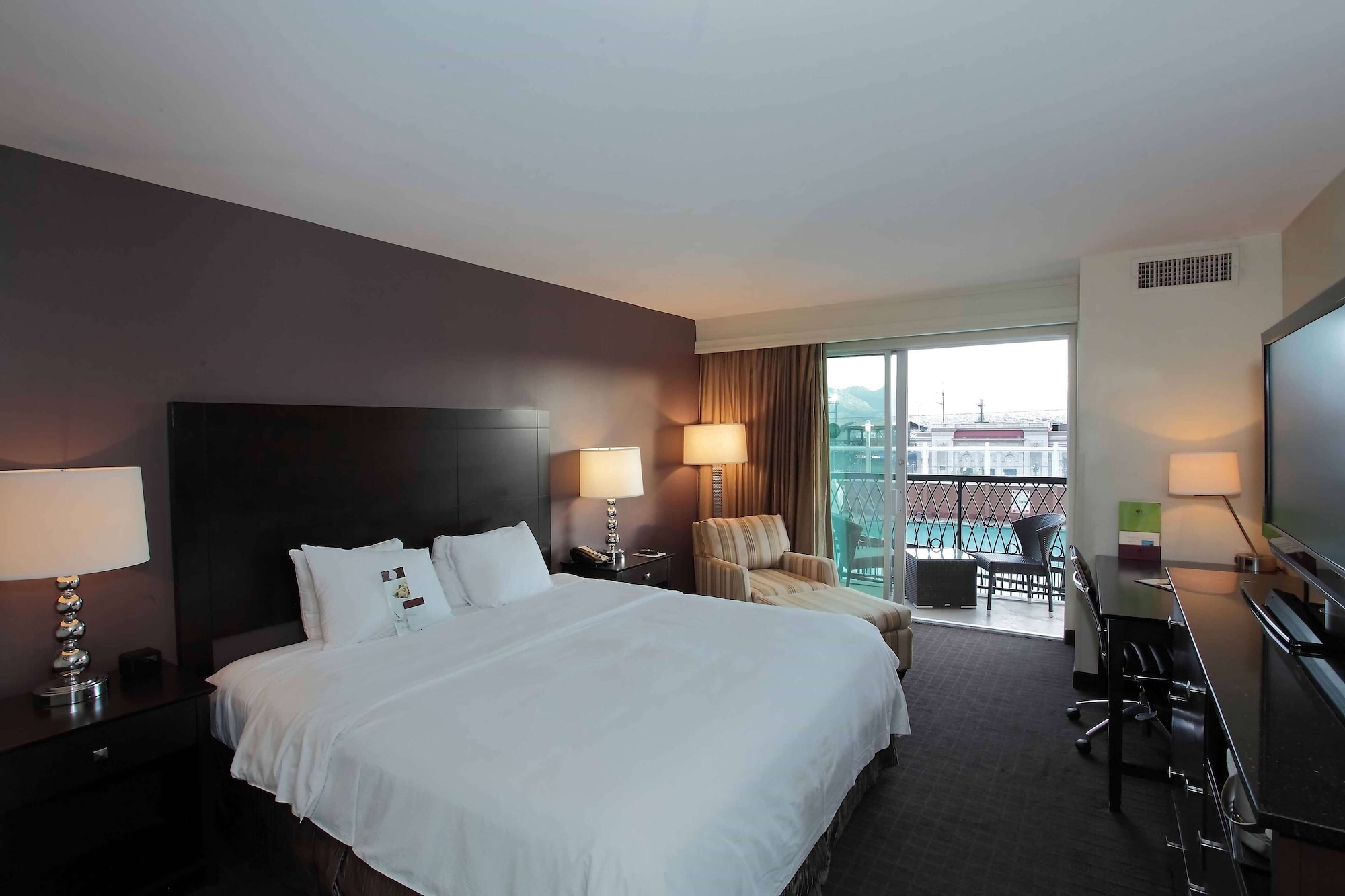 doubletree by hilton el paso downtown
