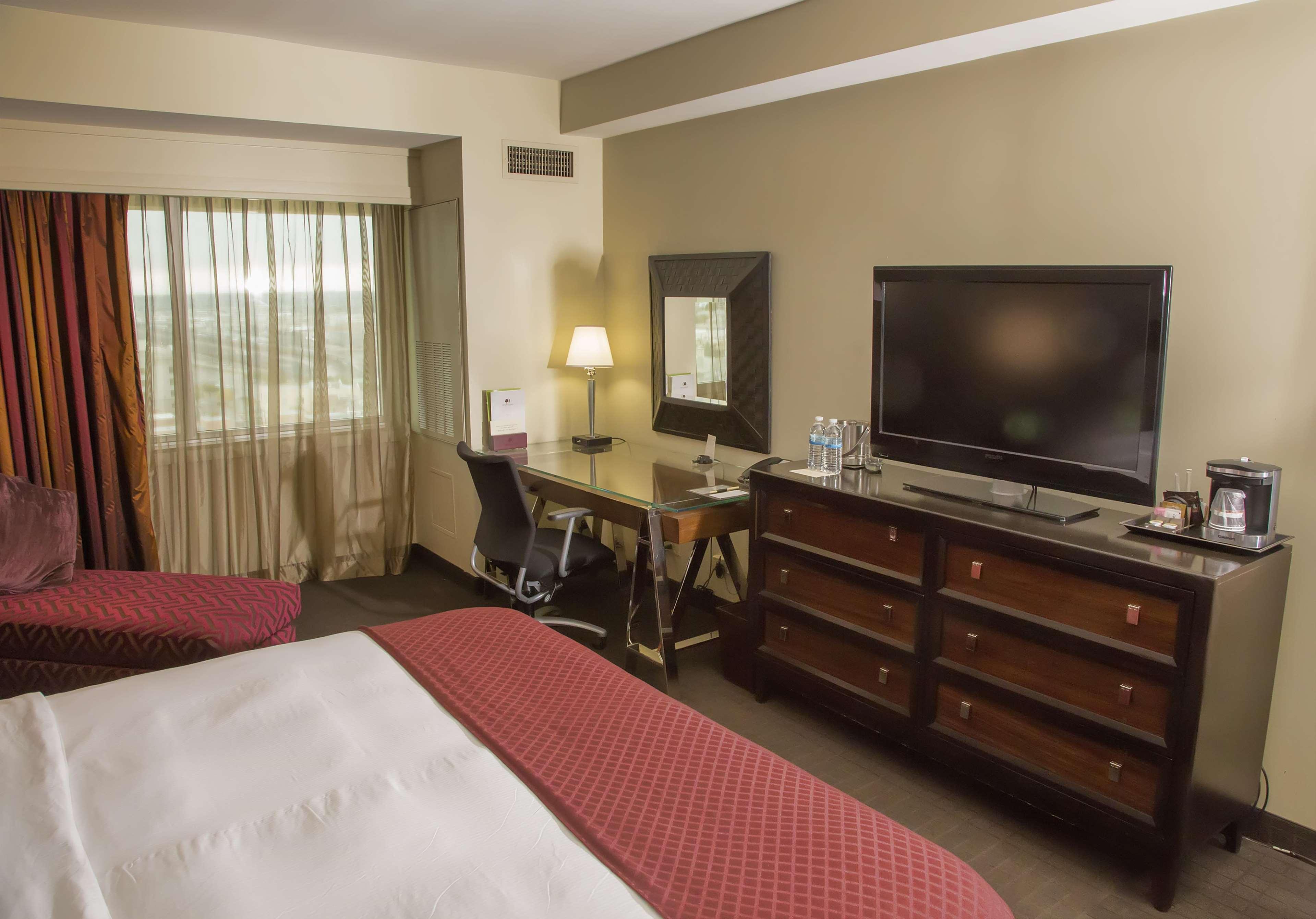 doubletree by hilton el paso downtown