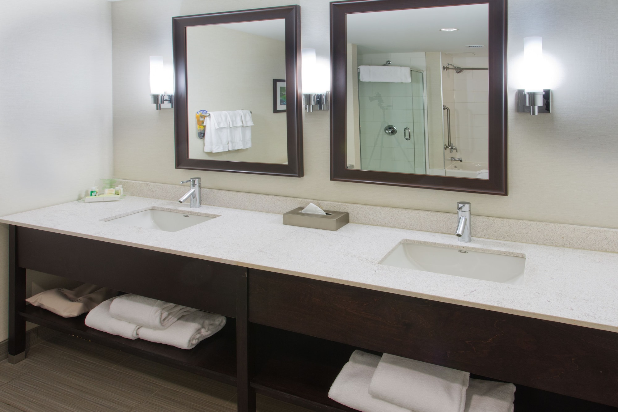 holiday inn hotel and suites red deer south by ihg