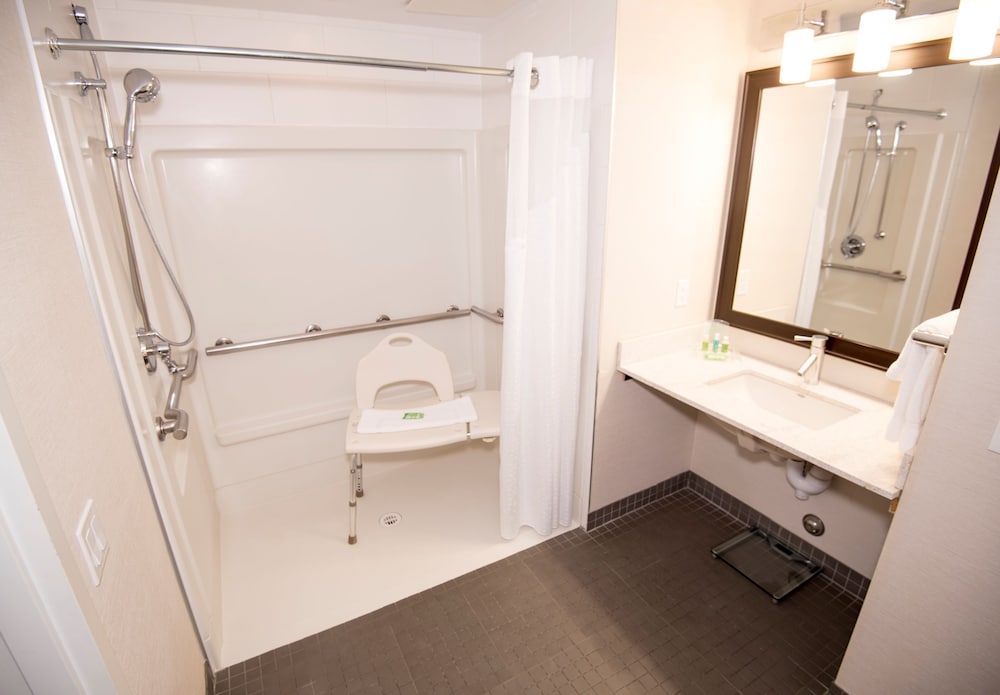 holiday inn hotel and suites red deer south by ihg